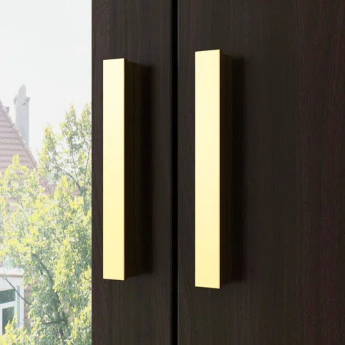 Arnettie Armoire